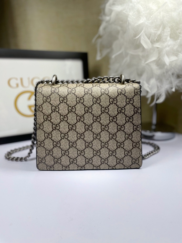 激安グッチバッグコピー内部構造